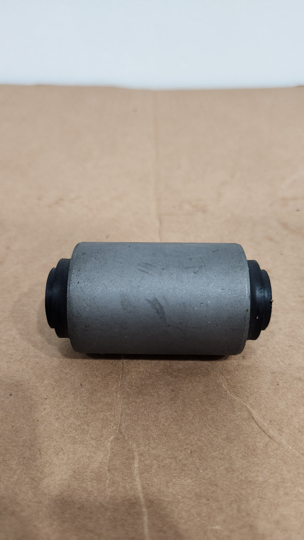 GOODRUBBER - SUSPENSION BUSHINGS LOWER - SMALL - 54560 VW0000 - URVAN E25 2005 UP