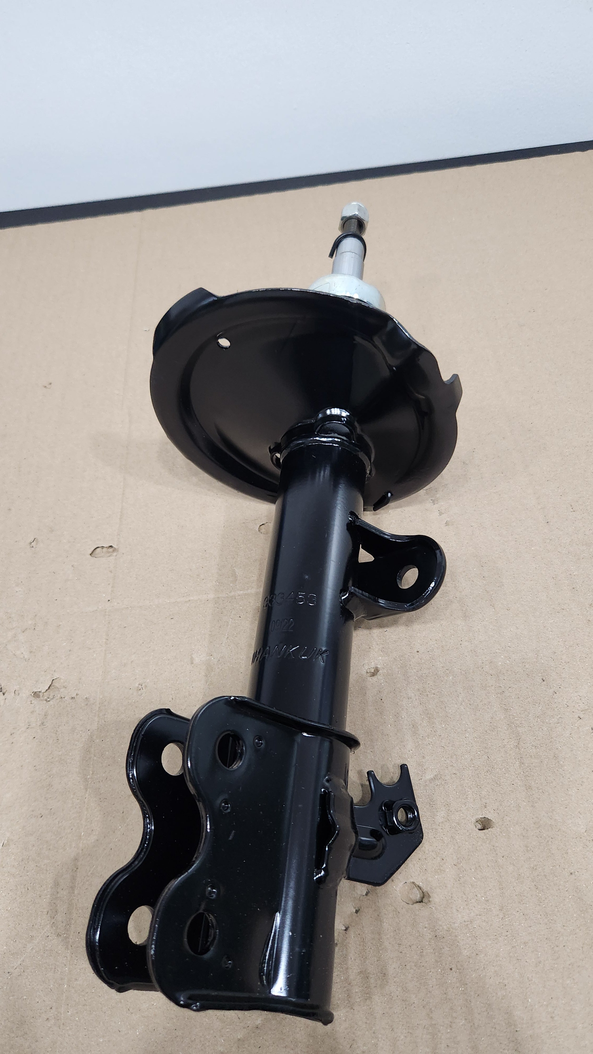 HANKUK - SHOCK ABSORBER FRT -RH - HK-333453 - TOYOTA AVANZA 2006-2011