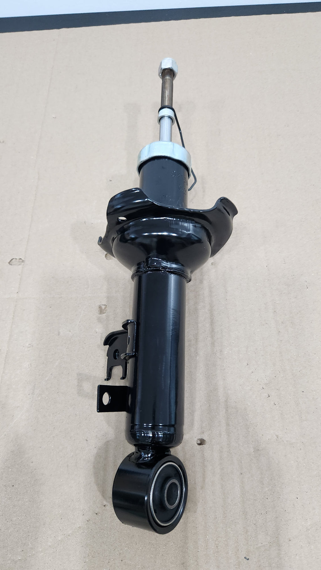 HANKUK - SHOCK ABSORBER FRT - LH - HK-341398 - TOYOTA INNOVA