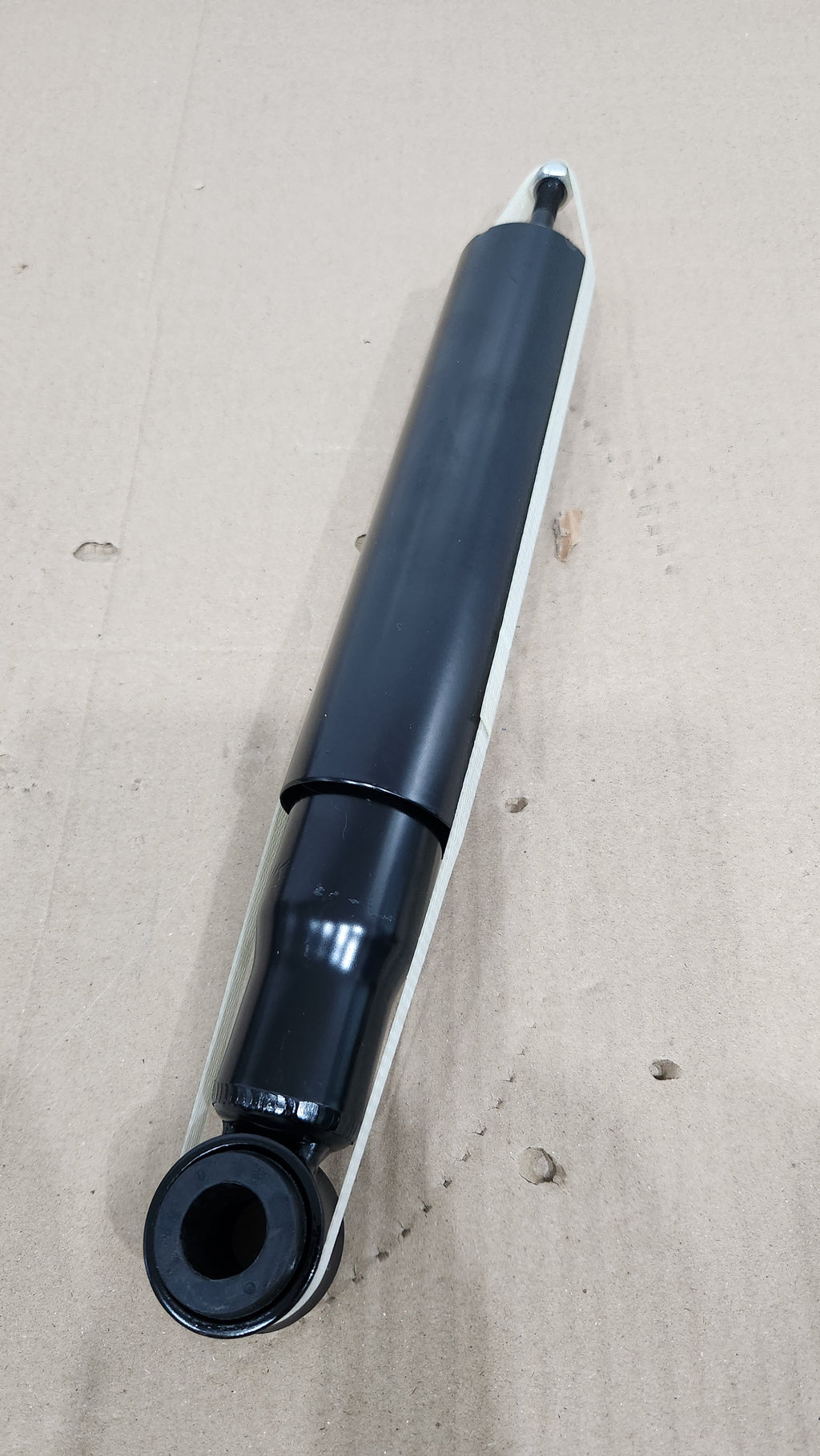 HANKUK - SHOCK ABSORBER REAR - HK-349017 - TOYOTA FORTUNER 2005 UP
