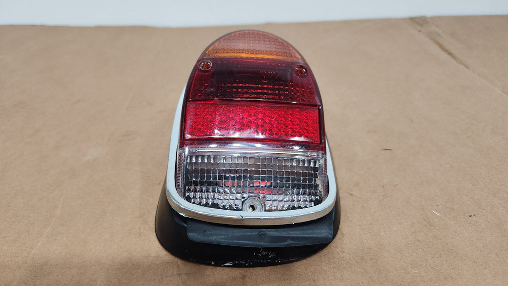 JP GROUP - TAIL LIGHT ASSY - LH (RED) - 111-945-095 P - VW 1500