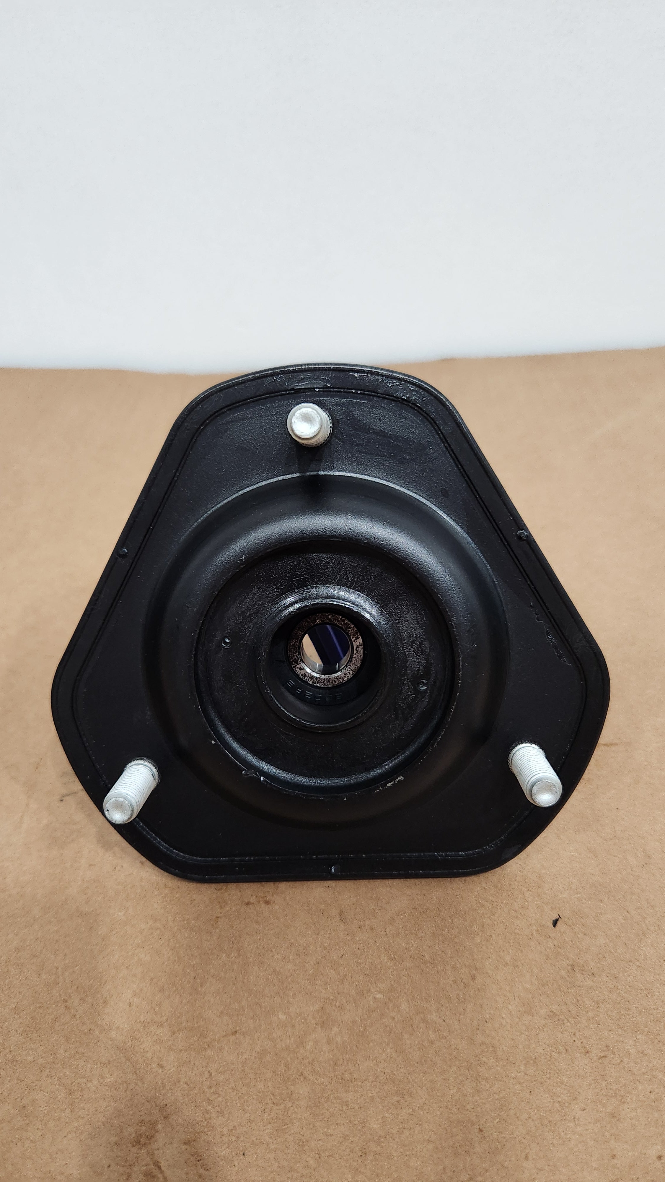 JPN - FRT SHOCK ABSORBER MOUNTING - JPN-48609-0K040 - TOYOTA FORTUNER