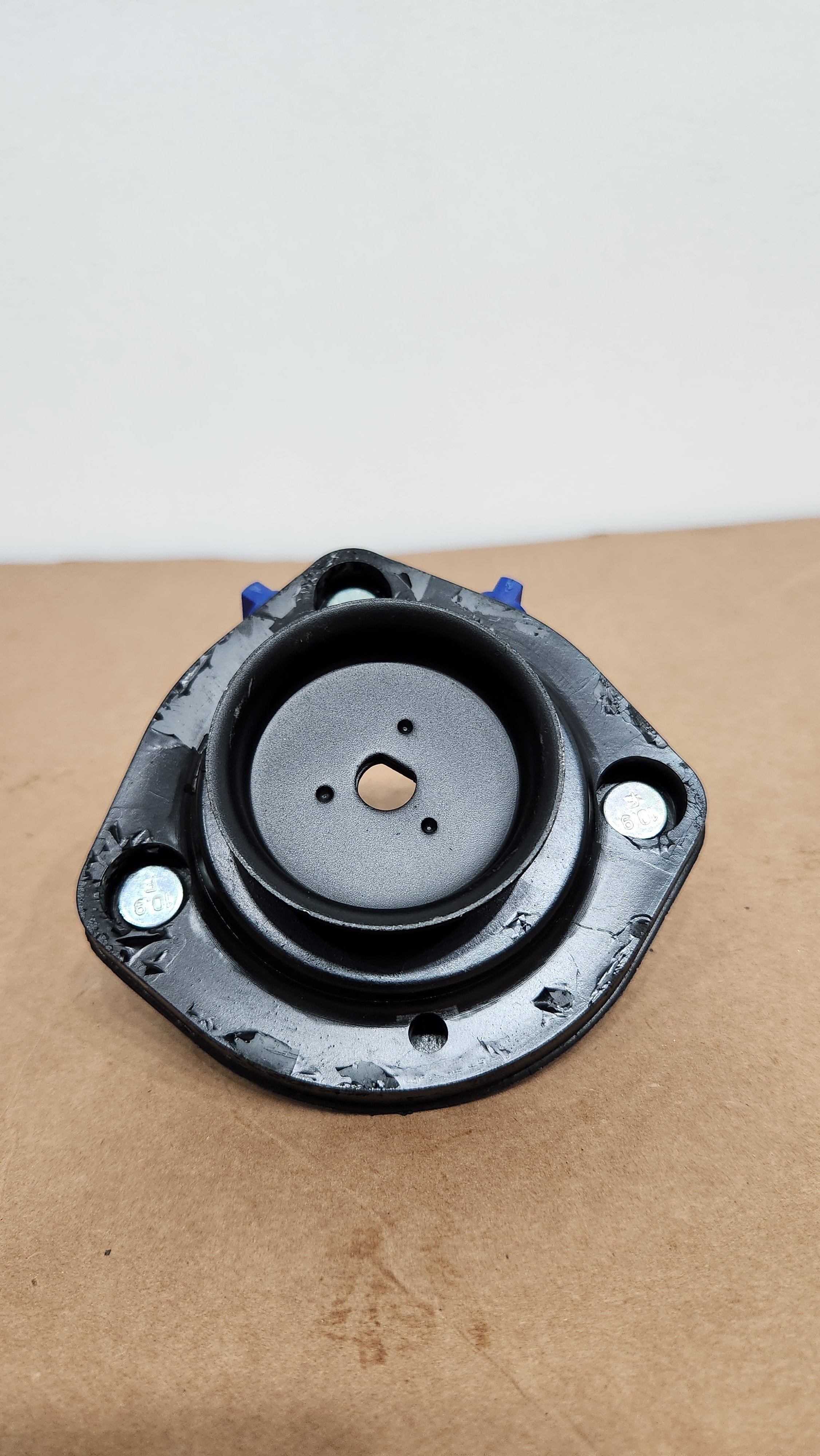JPN - RR RH SHOCK ABSORBER MOUNTING - JPN-55320-29000 - HYUNDAI ELANTRA - OLD MODEL