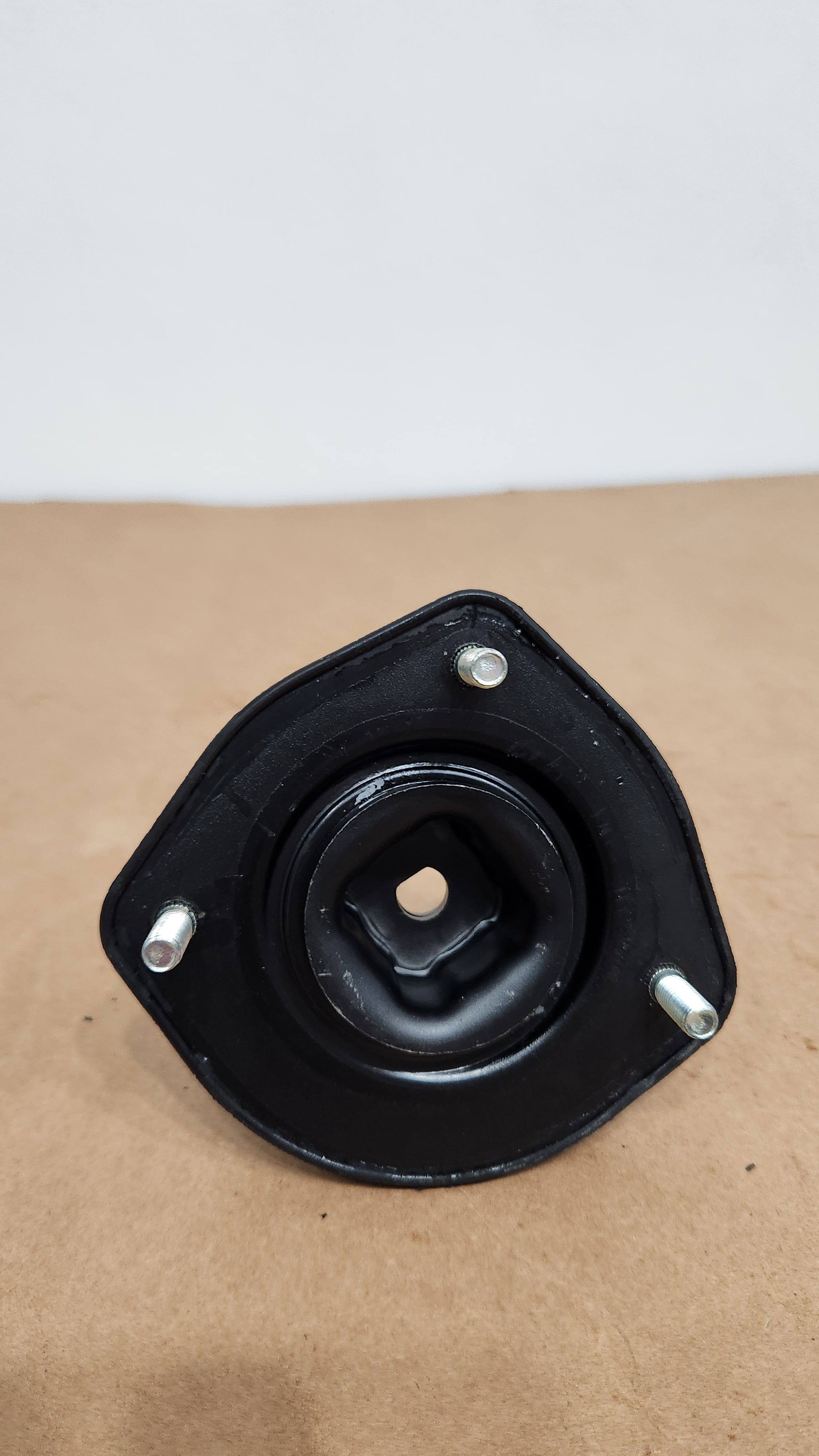 JPN - RR RH SHOCK ABSORBER MOUNTING - JPN-55320-29000 - HYUNDAI ELANTRA - OLD MODEL