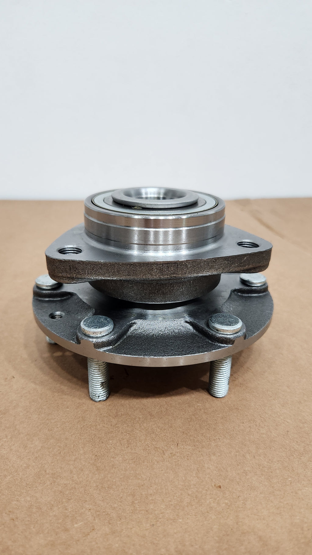 KPW - FRT WHEEL HUB - KPW-51750-4D000 - KIA GRAND CARNIVAL 2005 UP
