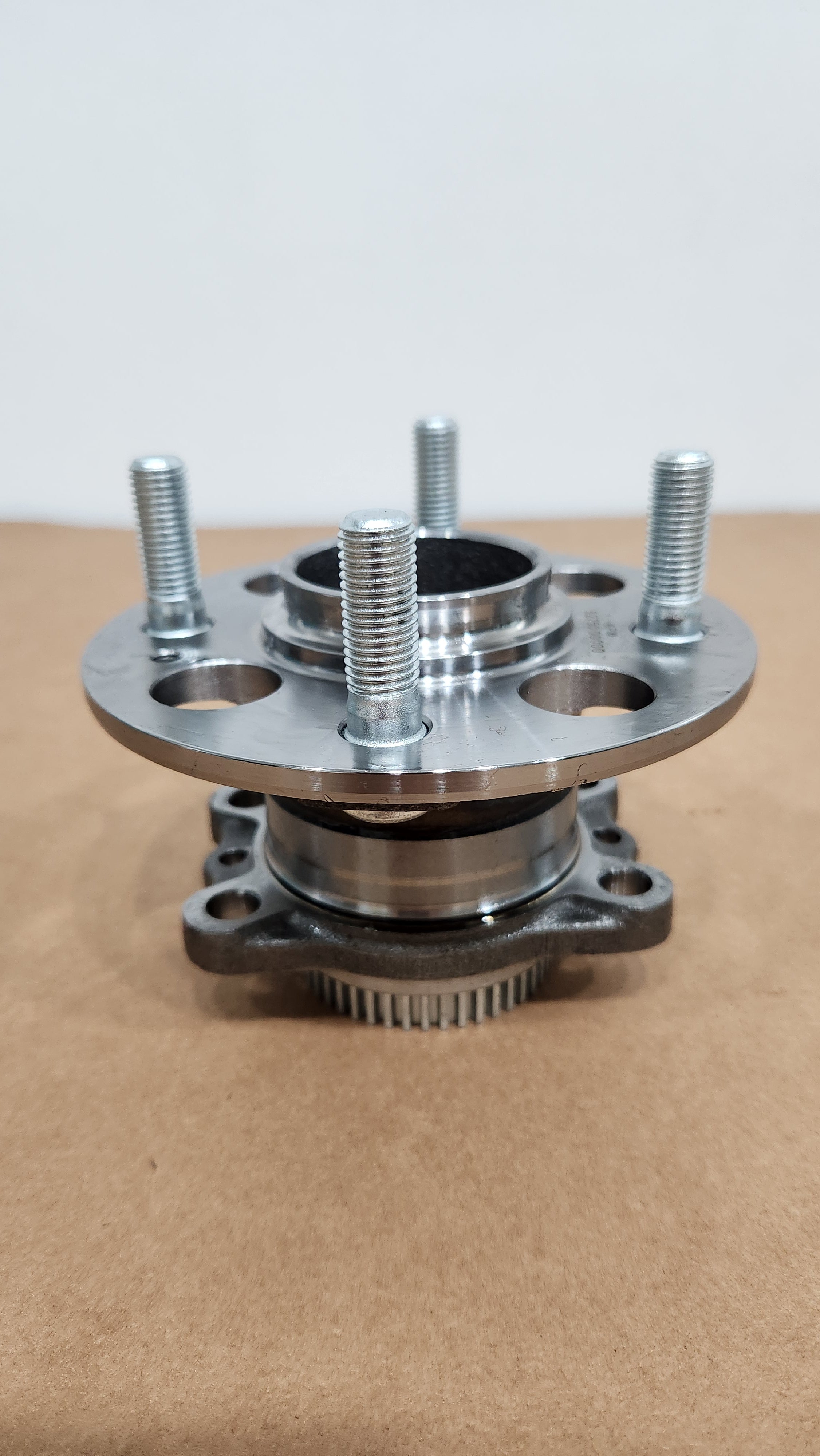 KPW - RR WHEEL HUB - KPW-52750-0U000 - HYUNDAI ACCENT 2011 UP