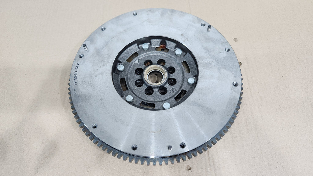 LUK - FLYWHEEL - DUAL MASS - 415-0363-11 - NAVARA (D40) 2.5 D - 2005-2013
