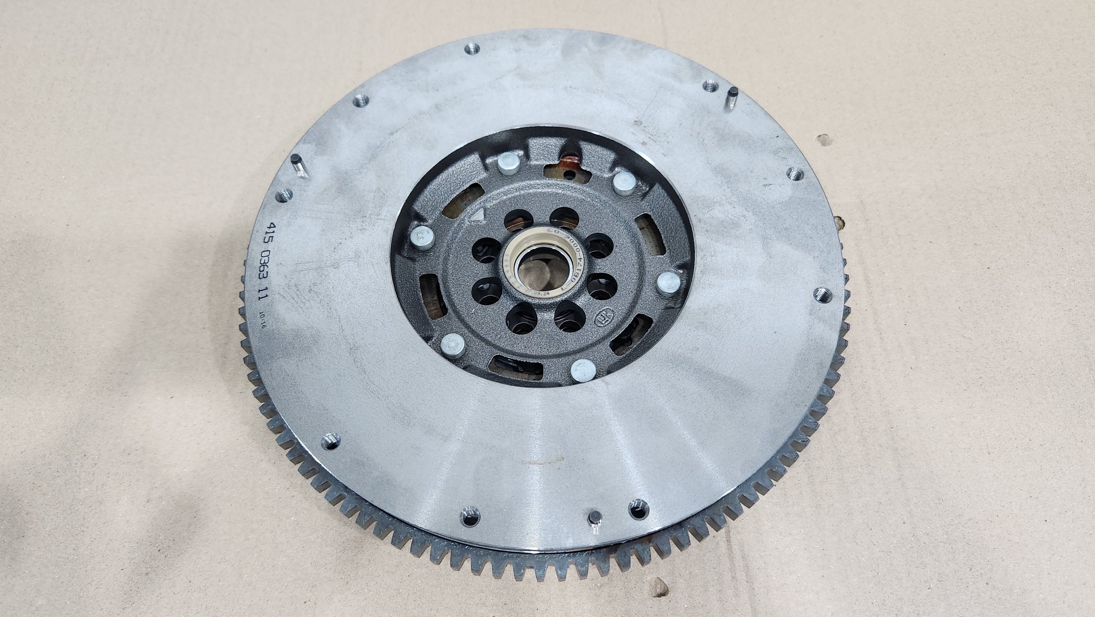 LUK - FLYWHEEL - DUAL MASS - 415-0363-11 - NAVARA (D40) 2.5 D - 2005-2013