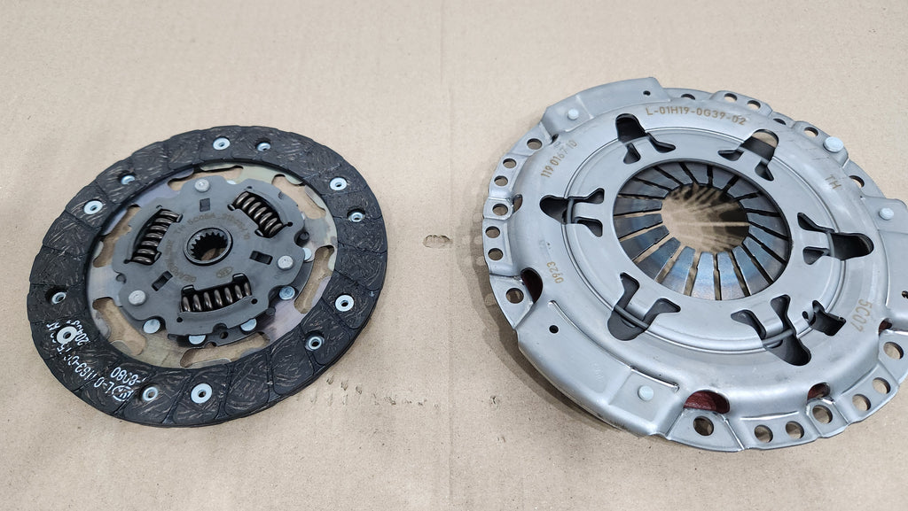 LUK - CLUTCH KIT - DISC & COVER - 619-3087-09 - SUZUKI CELERIO 1.0 GEN 2 FROM 2014