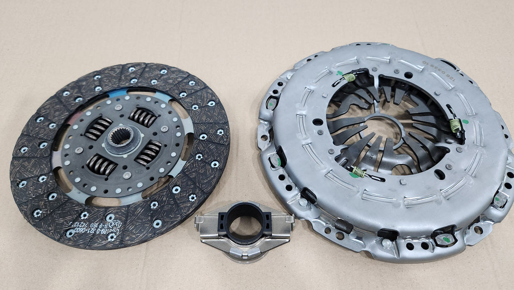 LUK - CLUTCH KIT W/ REL. BRG - 628-3166-00 - GRAND STAREX VGT D4CB 2.5 CRDI - FROM 2007
