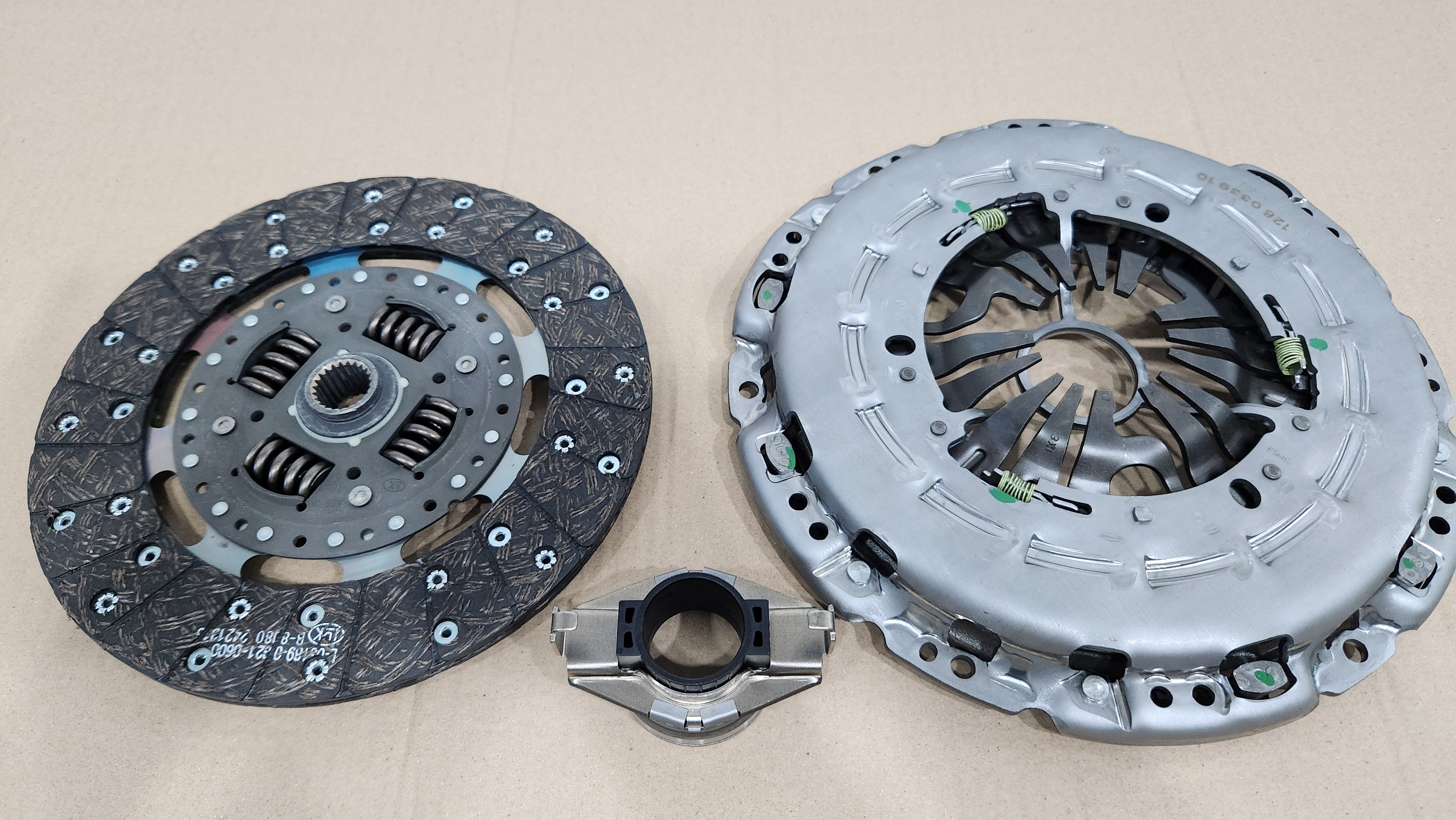 LUK - CLUTCH KIT W/ REL. BRG - 628-3166-00 - GRAND STAREX VGT D4CB 2.5 CRDI - FROM 2007