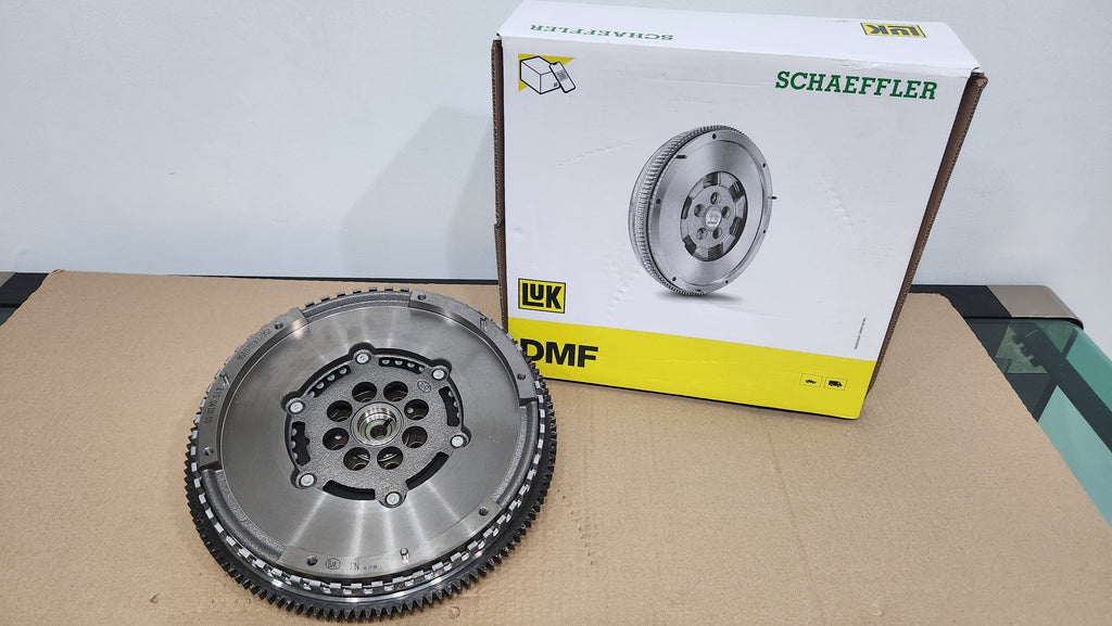 LUK - FLYWHEEL - DUAL MASS - WL / WE - 415-0410-10 - RANGER / EVEREST / BT-50 - 2.5 - 3.0 TDCI - '06 - '11