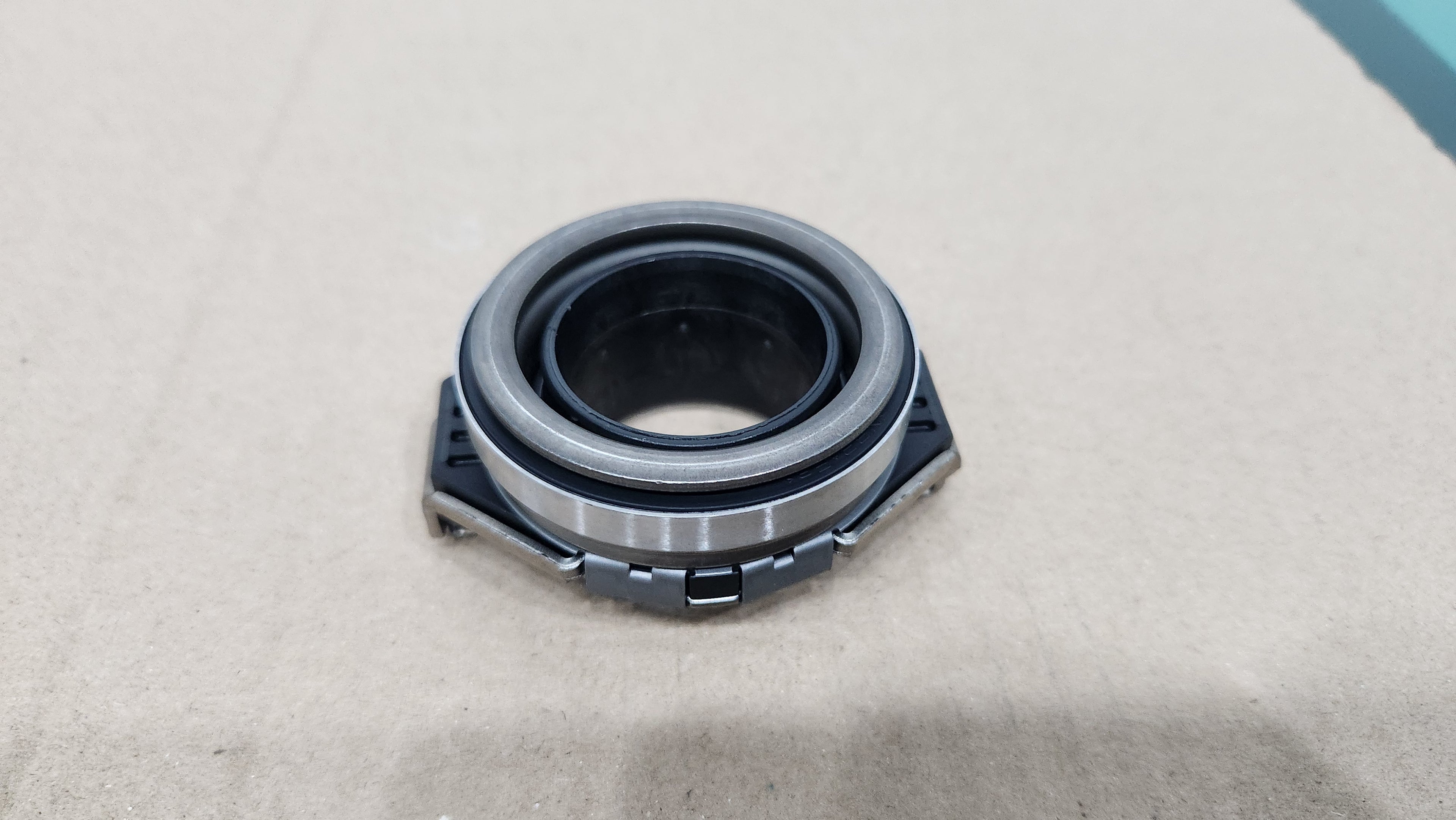 LUK - RELEASE BEARING - 500-0497-60 - RANGER / EVEREST / BT-50 - 2.5 - 3.0 TDCI - '06 - '12