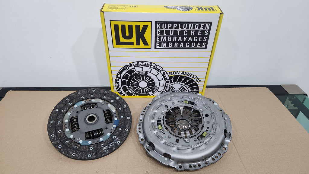 LUK - CLUTCH KIT - DISC & COVER T6 - 627-3044-09  - RANGER / EVEREST / BT50 2.2 / 3.2 - 6 SPD - 2011 - 2016