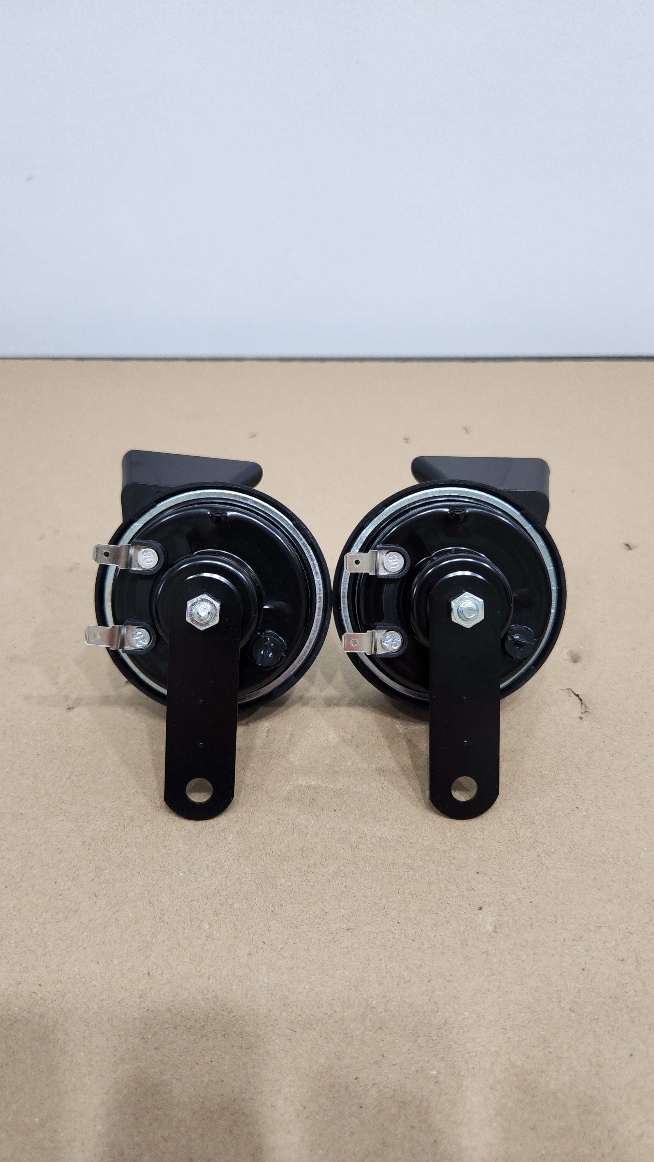 SONIC - 12V HIGH/LOW TONE 80MM SNAIL TYPE - BLACK - SONIC-K80B - ACCESSORIES